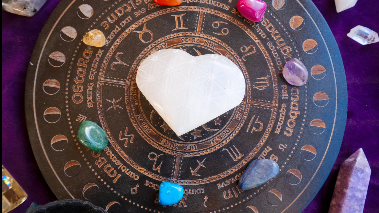 Vedic Astrology Love Reunion - Couple reuniting under starry sky